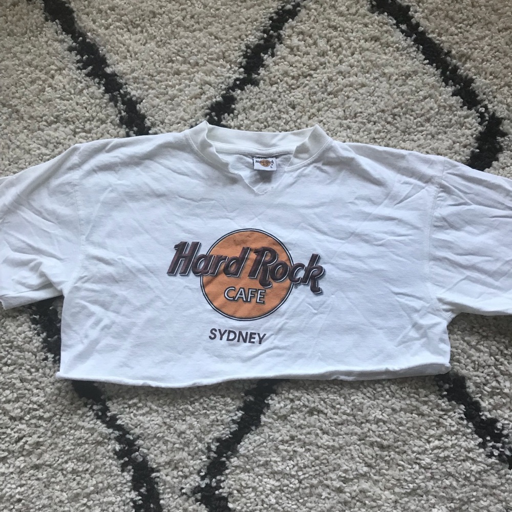 Hard rock cafe cropped t shirt